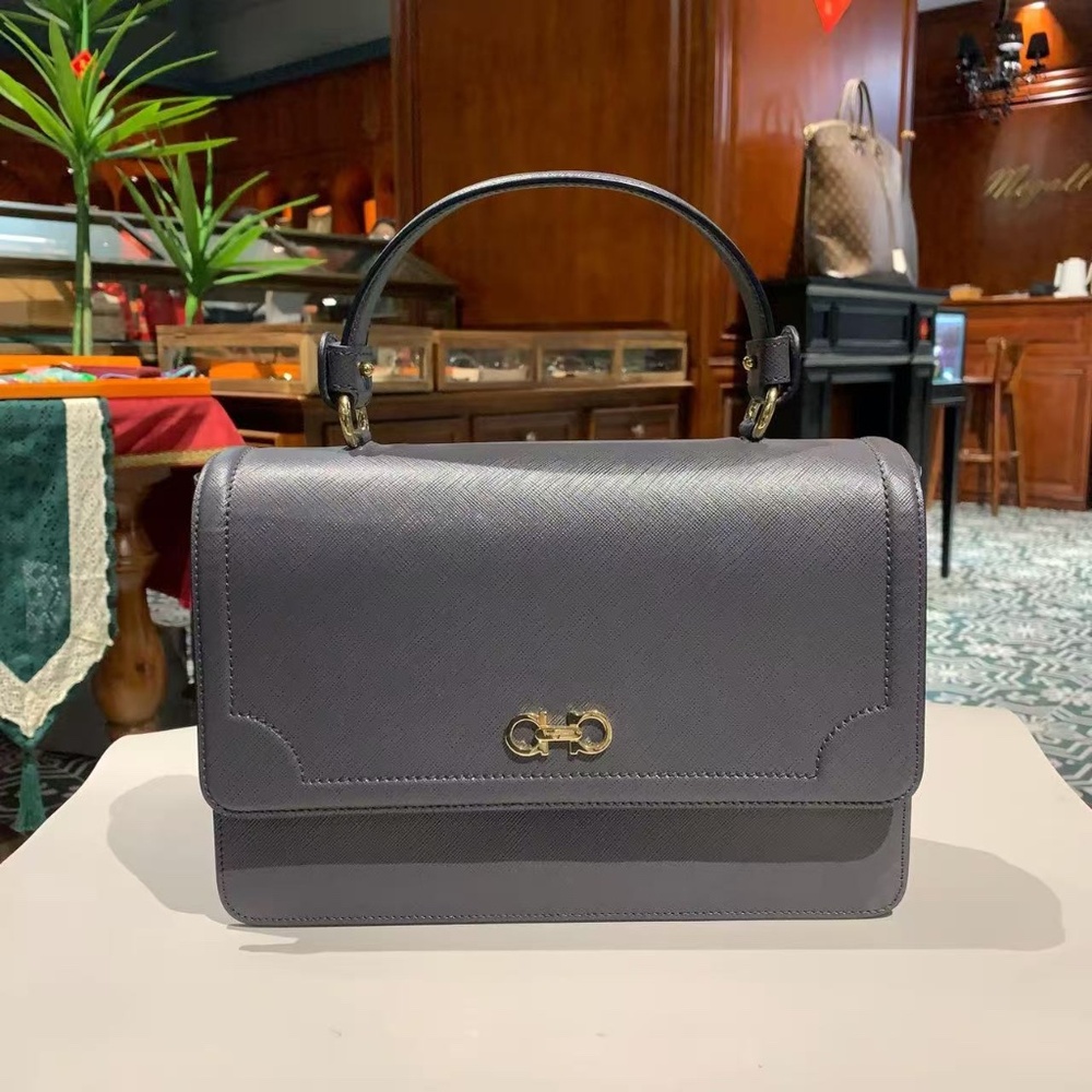 N16 Slightly Used Salvatore Ferragamo Grey Handbag Small